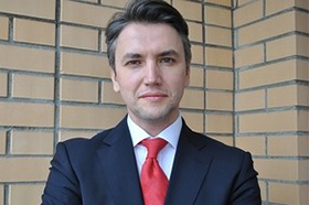 A portrait of Conveyancer Andrew Gilbert.